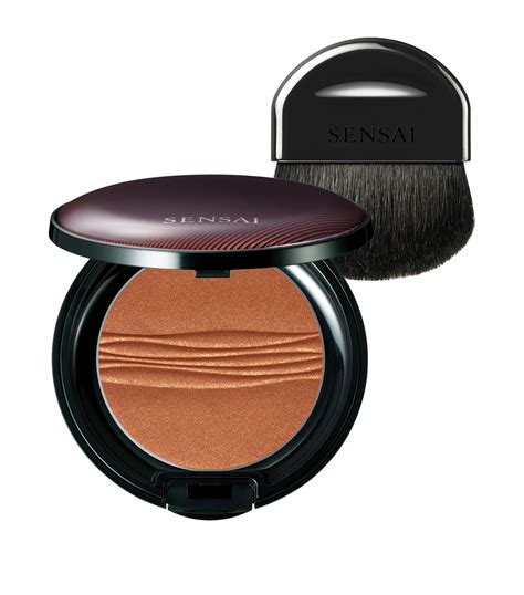 sensai bronzing powder
